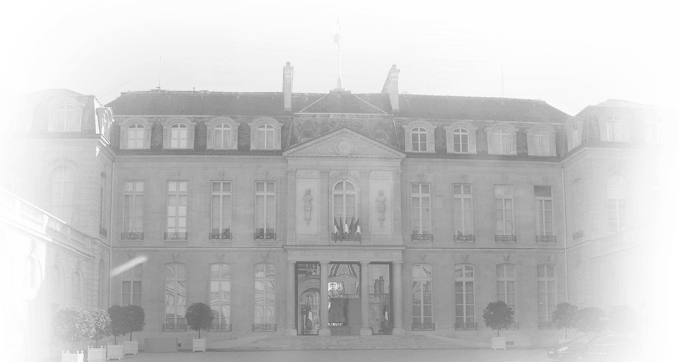 intro - paris---palais-de-lelysee---cour-02