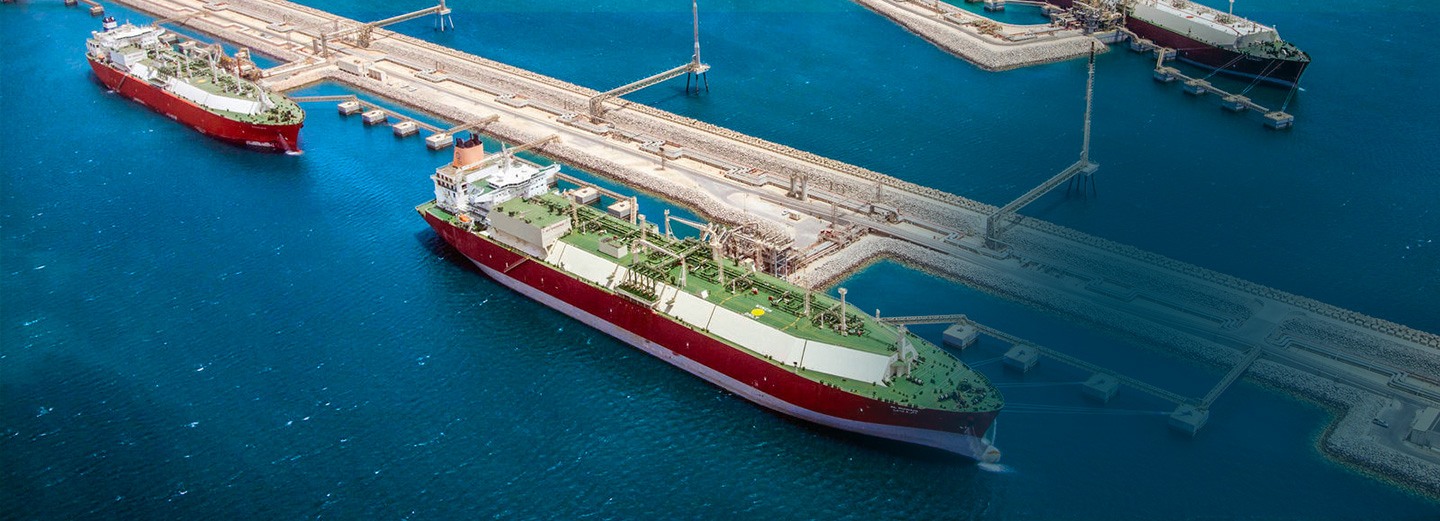 液化天然ガスタンカー' Al Gattara 'への液化天然ガス（QGas）の充填