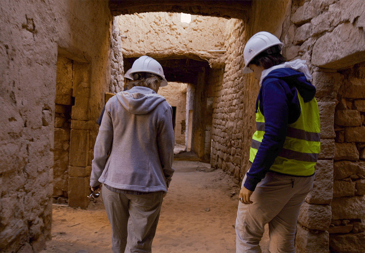 discutions entre archéologue