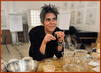 Photo of the artist